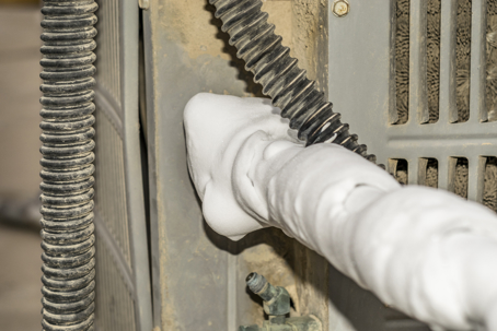 frozen AC pipes